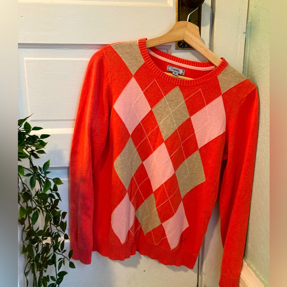 Izod argyle sweater